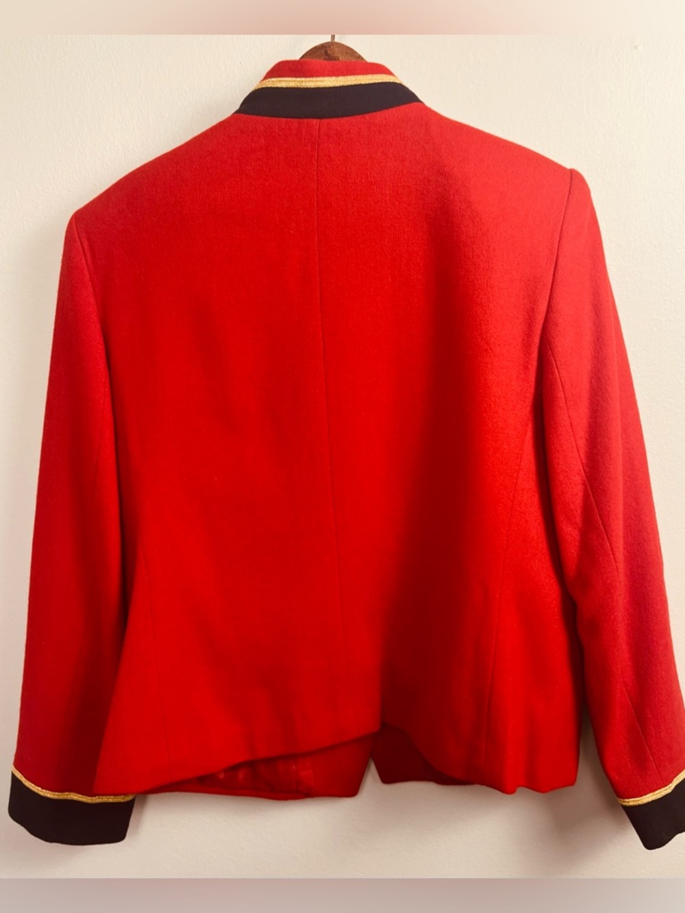 Vintage Norton McNaughton Red Petite Blazer – Military-Inspired – Size 12 - Picture 4 of 15